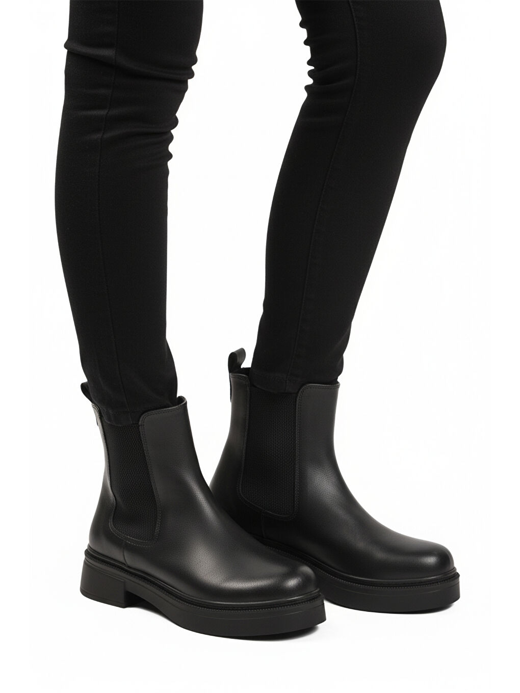 Siyah Cilt Kolay Giyilebilir Polarlı Kaymaz Kadın Chelsea Bot 209134 Z