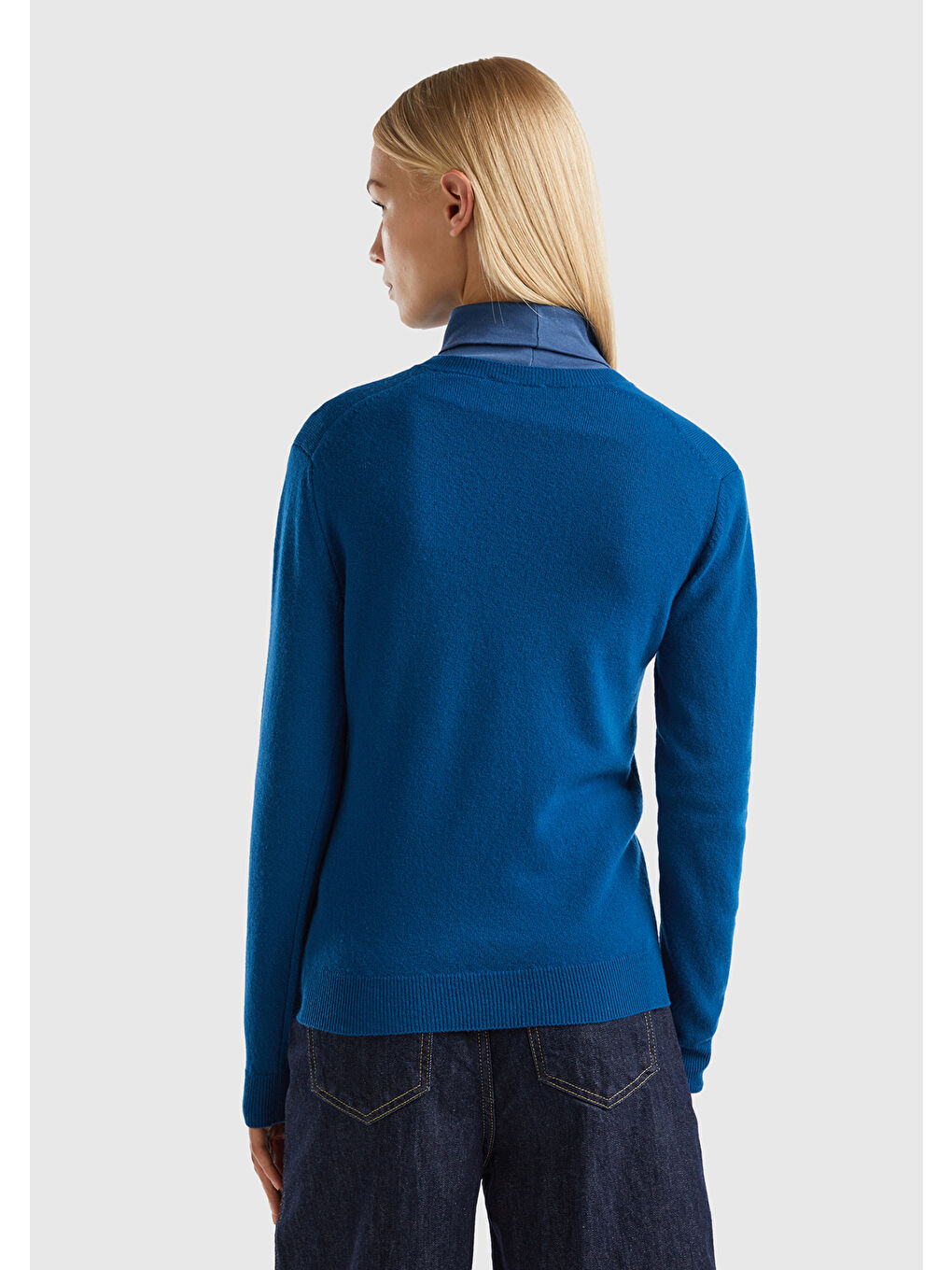 Kadın Petrol Mavisi V Yaka Merino Kazak-2