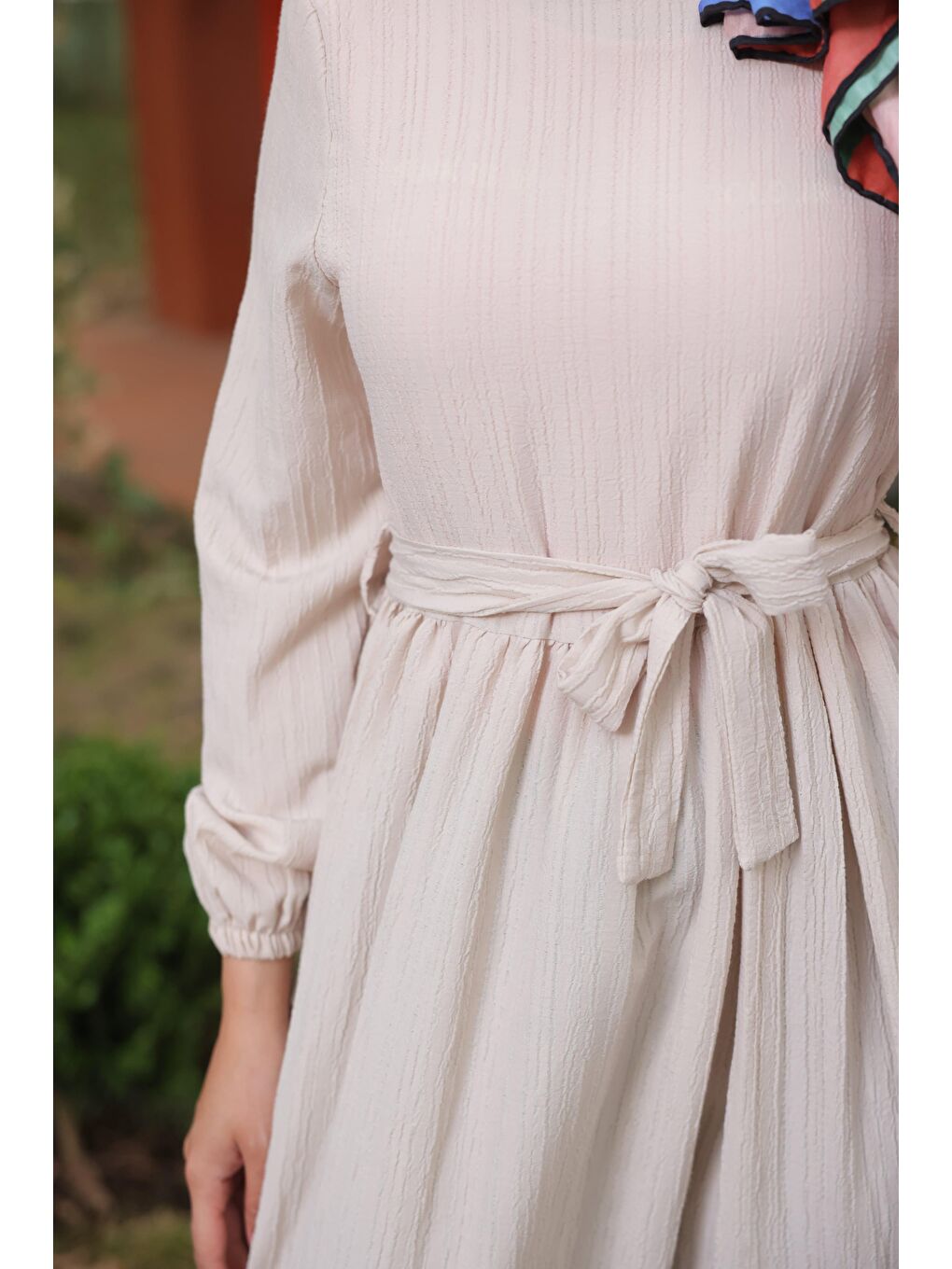 Ekru Kendinden Dokulu Elbise-1