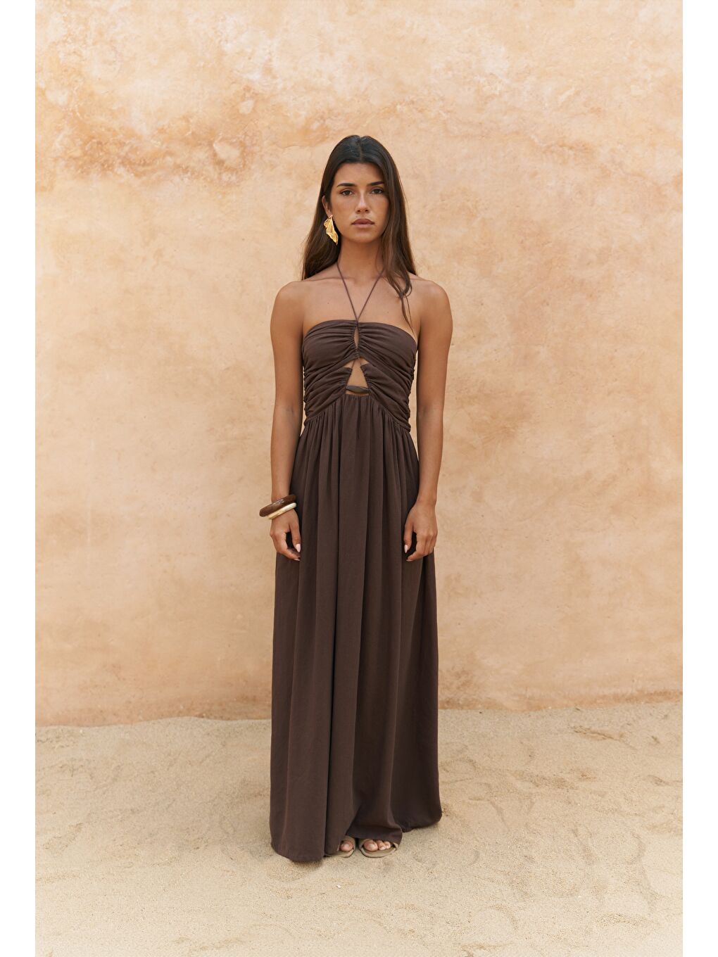 Kahverengi Burnika Boncuk Detay Kahve Keten Elbise-1