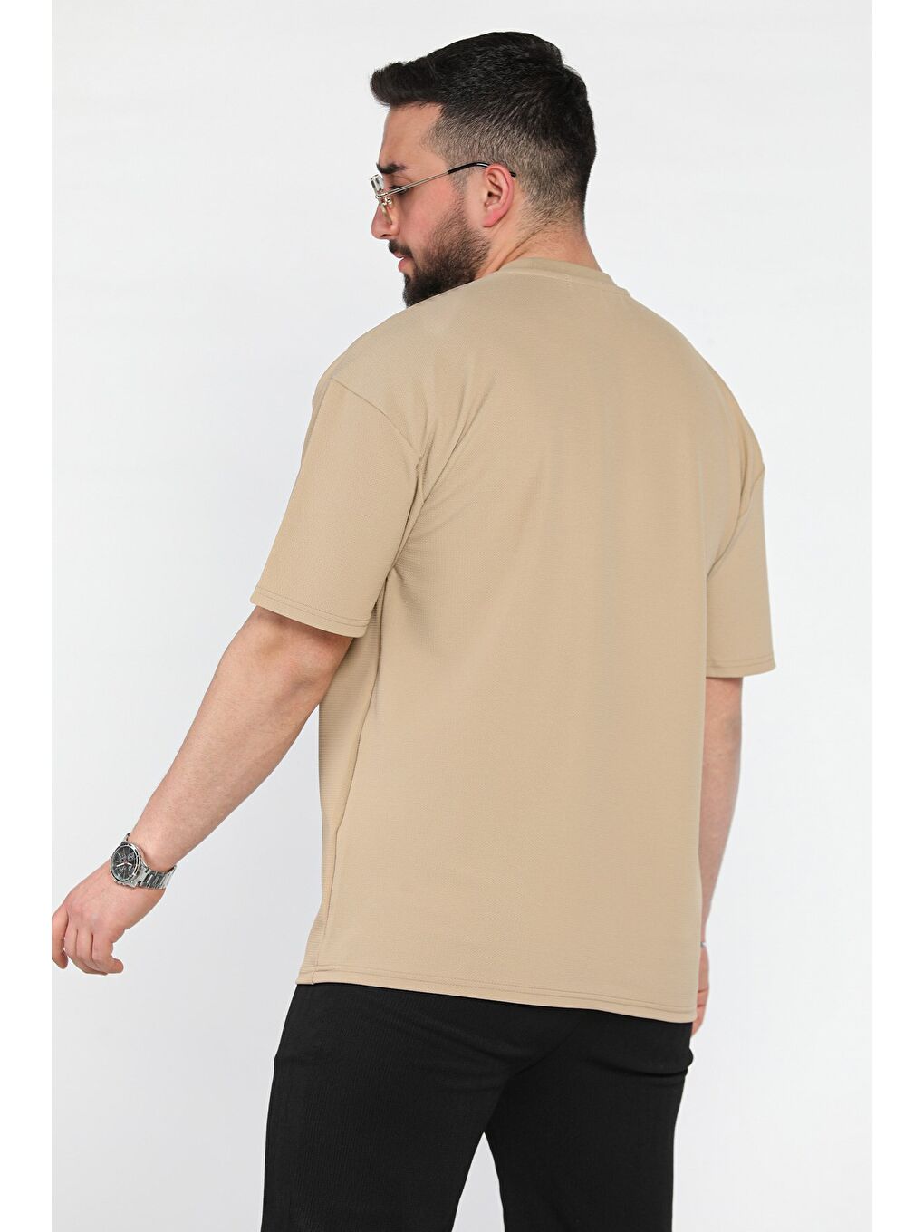 Ekru Erkek Bisiklet Yaka Kendinden Desenli Tişört-2