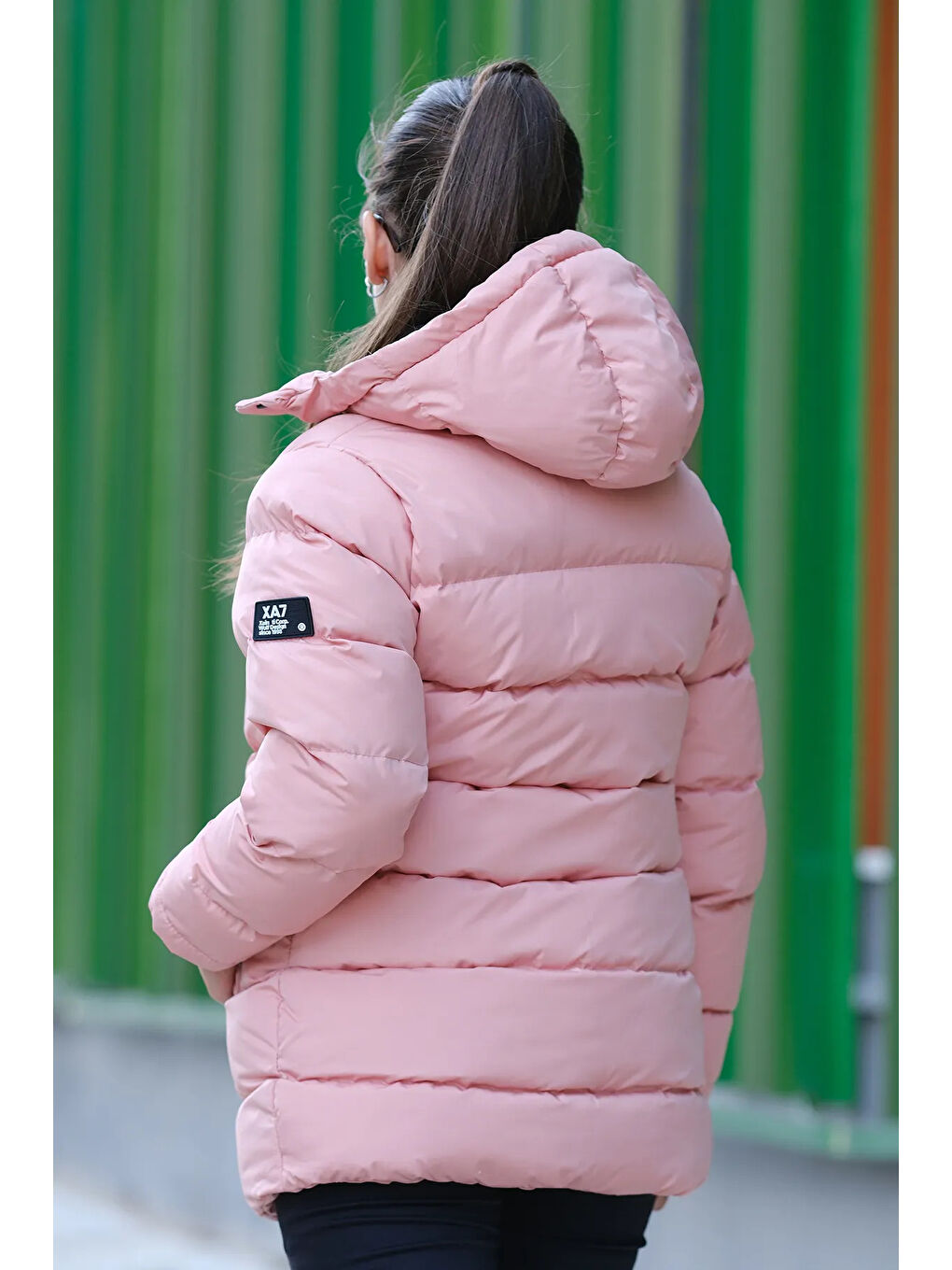 Pembe Kız Çocuk Kapüşonlu Kalın Uzun Şişme Mont KM.YY31-2