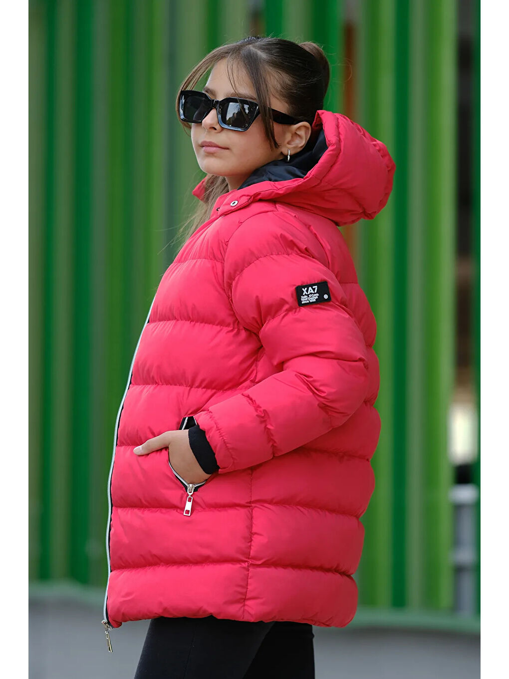 Kırmızı Kız Çocuk Kapüşonlu Kalın Uzun Şişme Mont KM.YY31-1