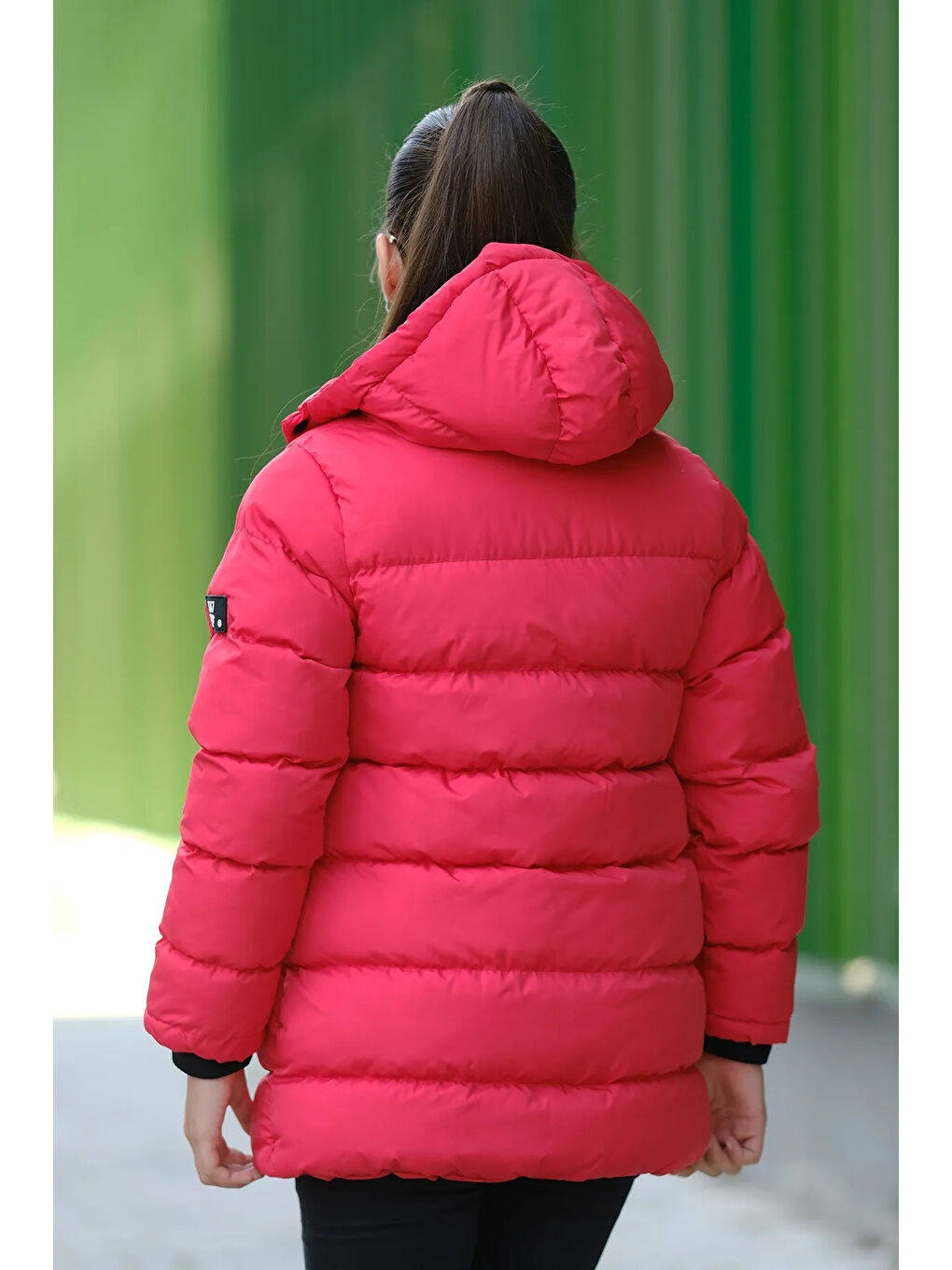 Kırmızı Kız Çocuk Kapüşonlu Kalın Uzun Şişme Mont KM.YY31-4