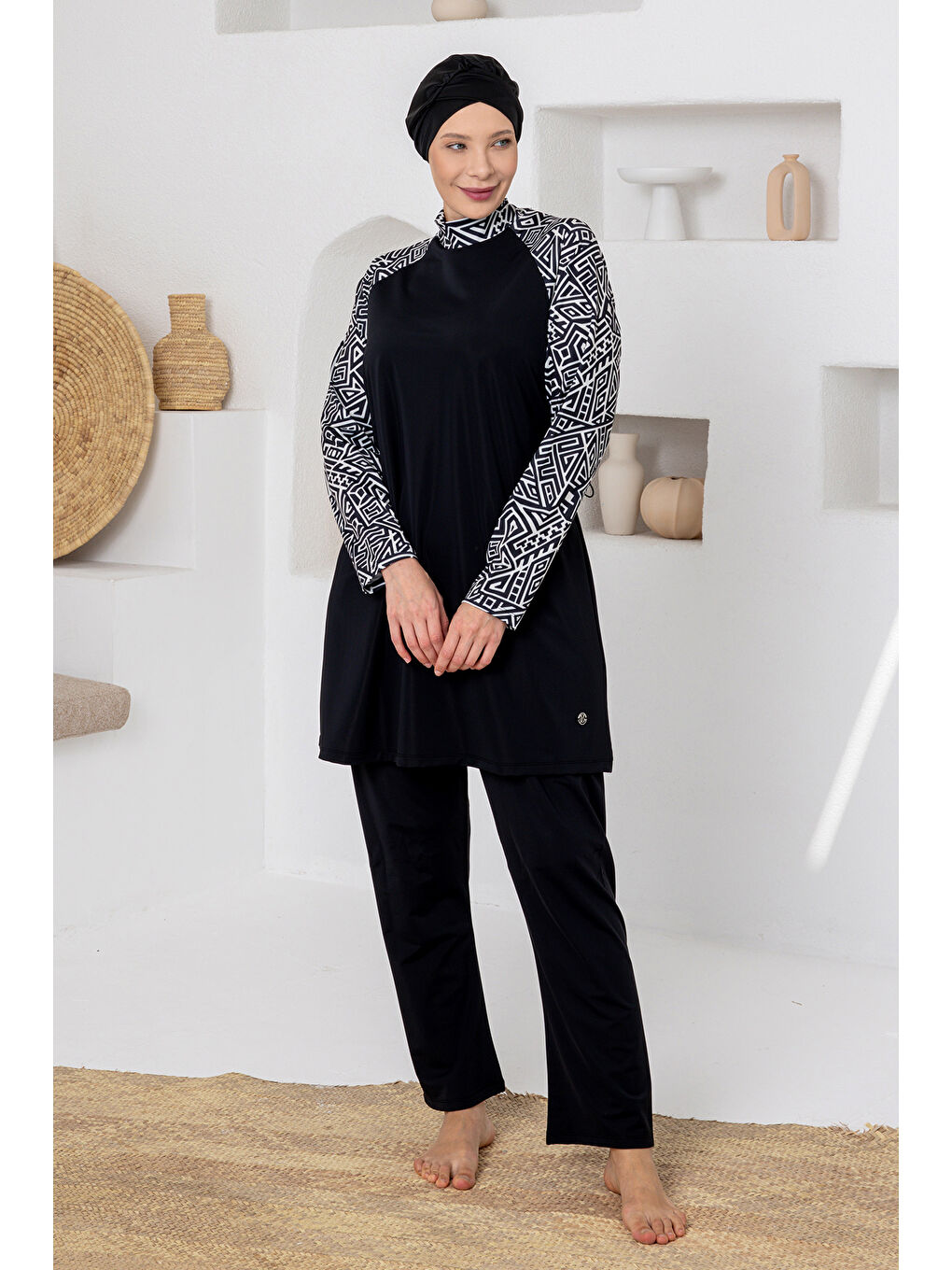 UV Korumalı Büyük Beden Elastanlı Tam Kapalı Tesettür Mayo 1801 Siyah02-1