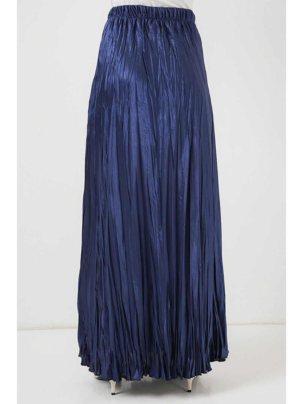 Kadın Uzun Kırışık Parlak Etek 8034 - D.Lacivert-5