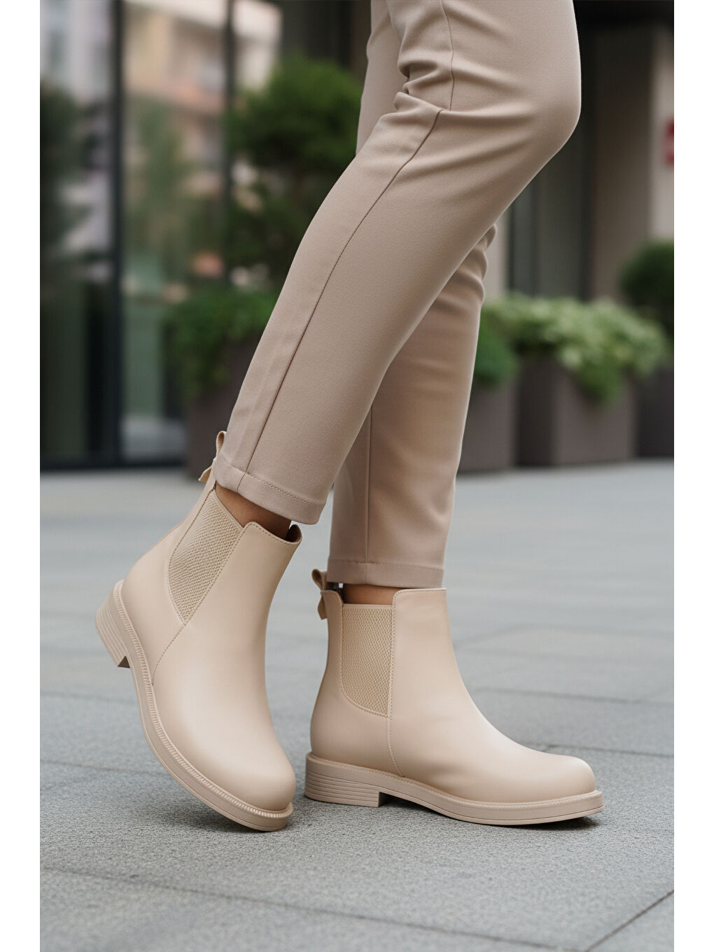 Bej Cilt Polarlı Kolay Giyilebilir Kaymaz Kadın Chelsea Bot 284097 Z-2