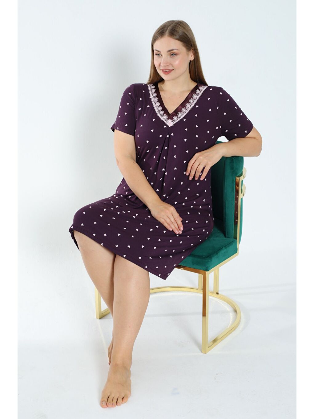 Mor Kalp Desenli Kısa Kollu Satenli Büyük Beden Esnek Viskon Gecelik-3