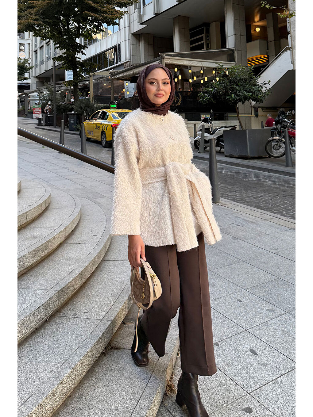 Ekru Kadın Kuşak Detaylı Hırka Krem-2