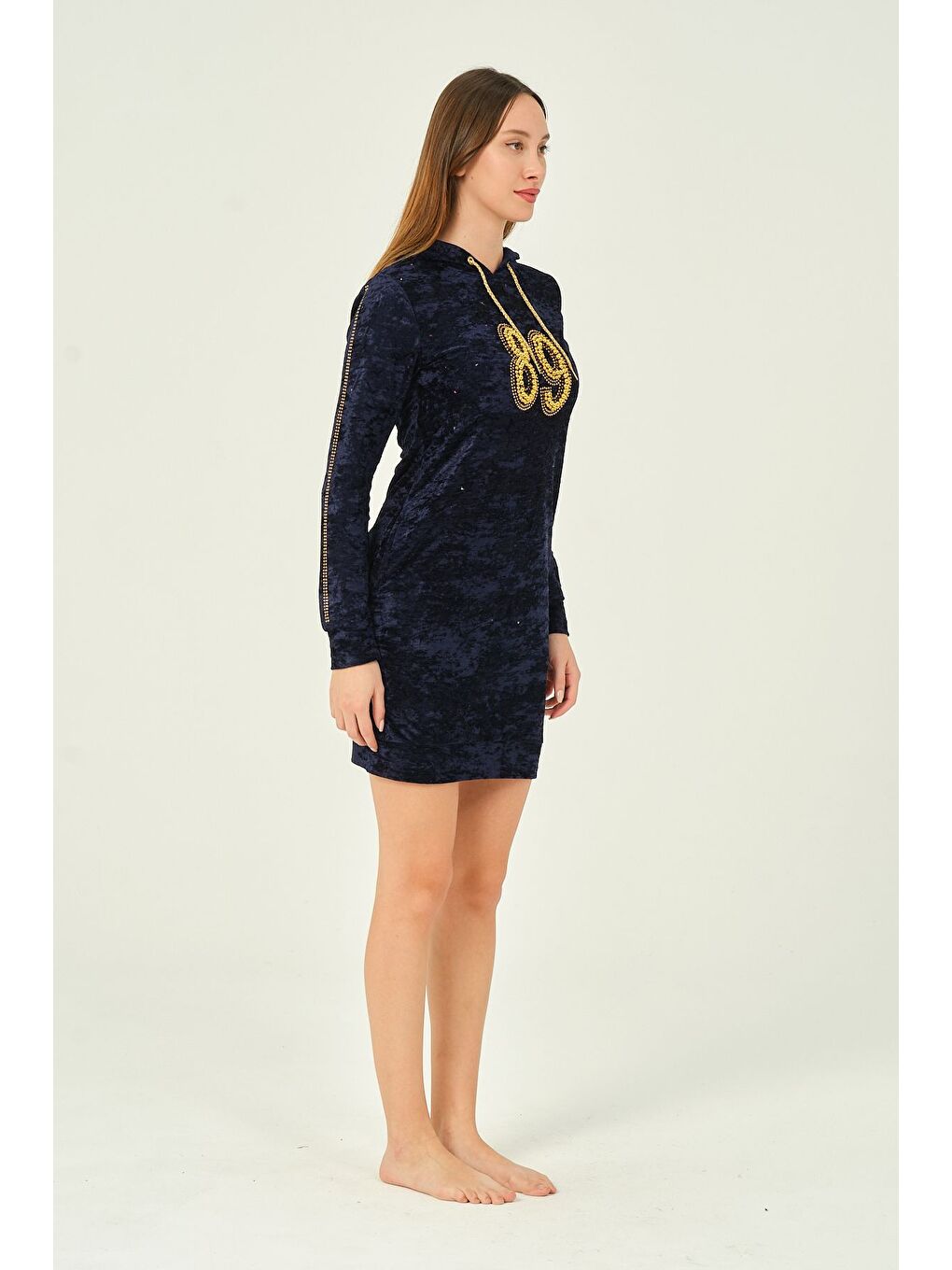 Lacivert Cepli Kapüşonlu Taş Detaylı Kadife Uzun Kollu Kısa Elbise-1