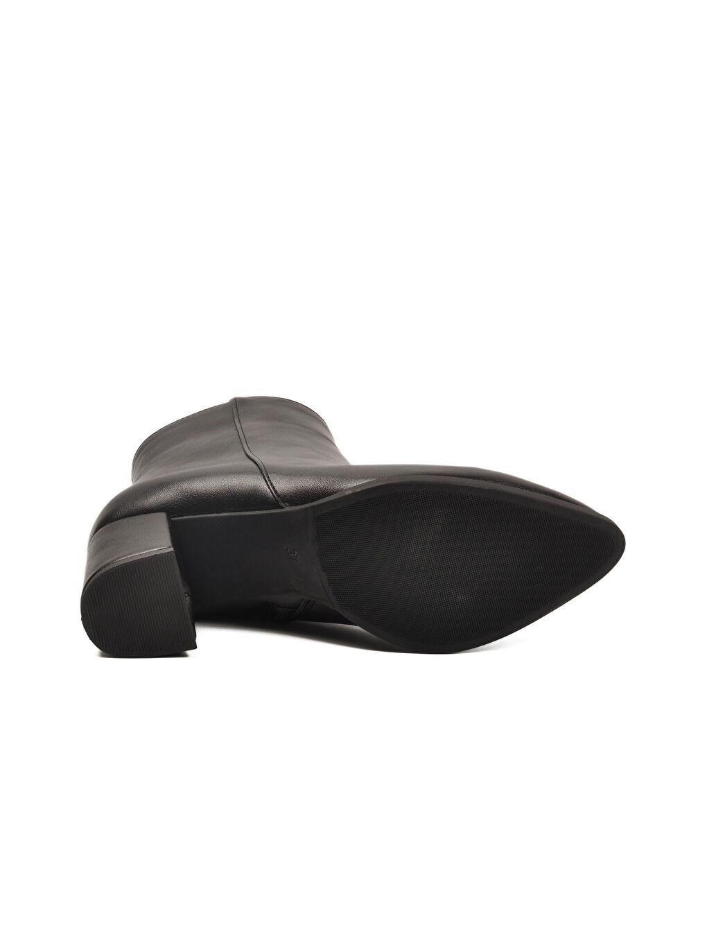 Siyah Cilt Fermuarlı Polarlı Kaymaz Kadın Topuklu Bot 343126 Z-4