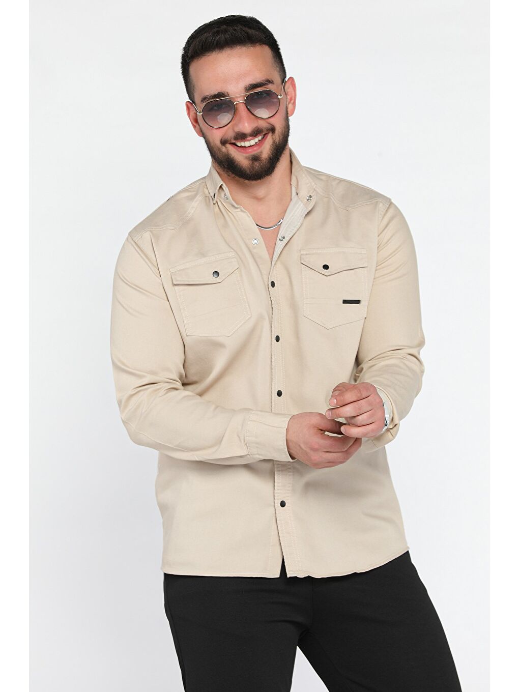 Bej Erkek Cepli Çıtçıtlı Uzun Kol Gömlek