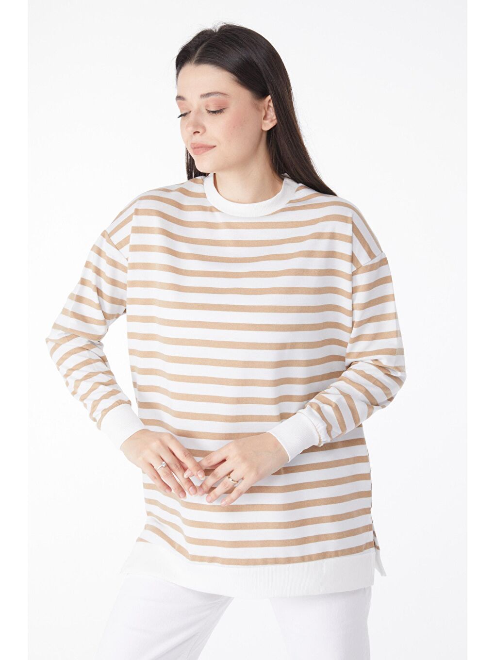 Bisiklet Yaka Kadın Bej Çizgili Tunik - 23891-2