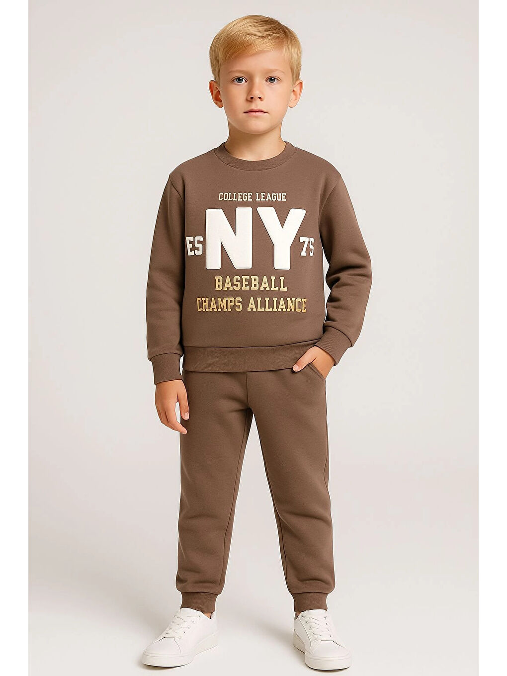 Bej Ny Baskılı Erkek Çocuk Takım 20405