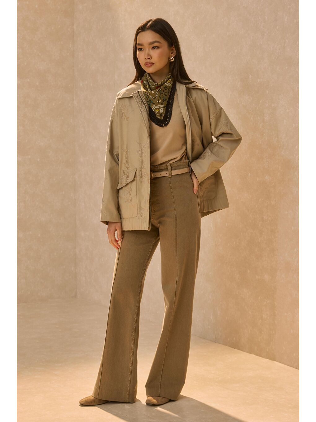 Ekru Nakışlı Bomber Ceket Kum Beji-3