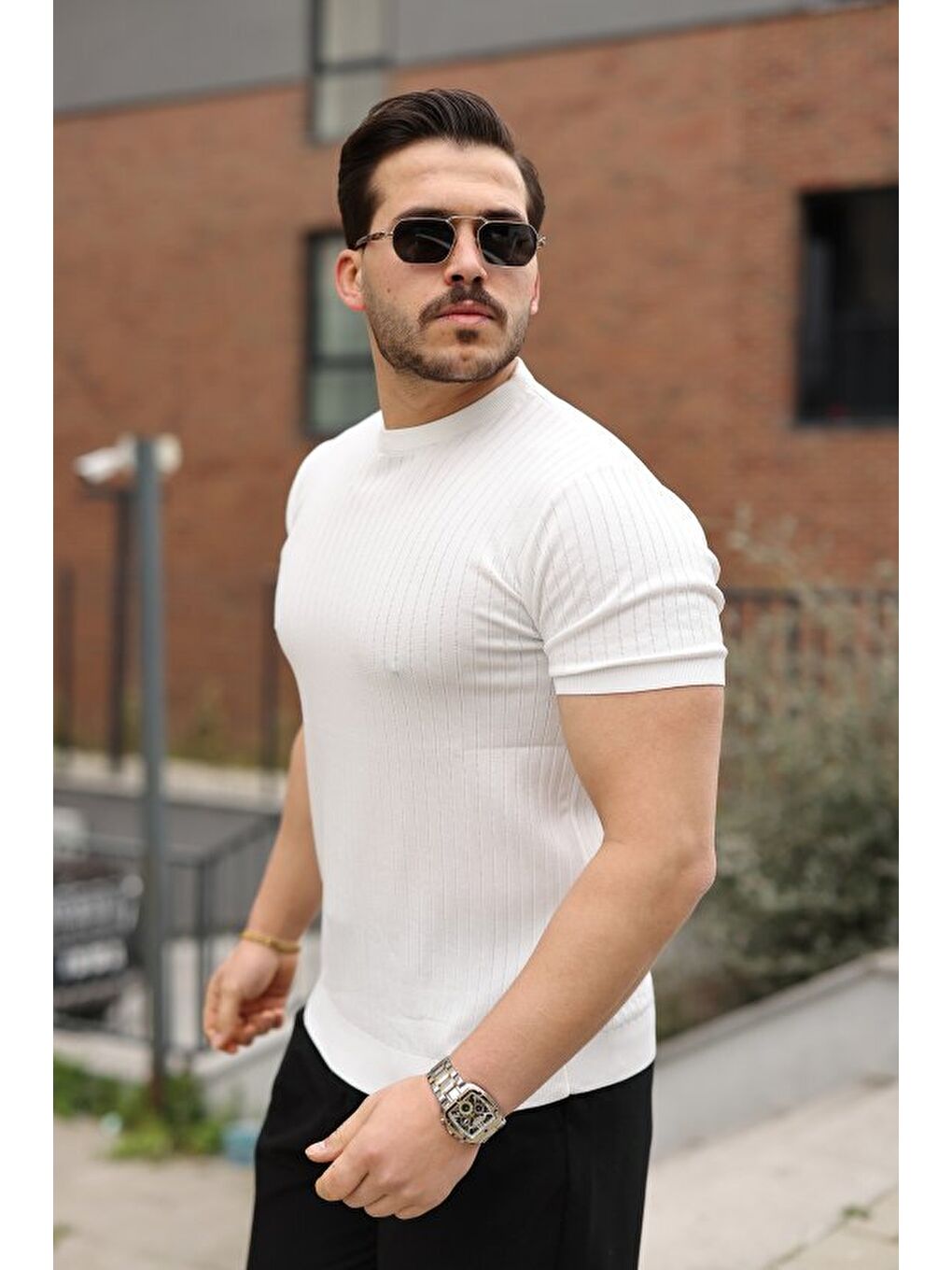 Beyaz Erkek Fitilli Bisiklet Yaka Triko Tişört-1