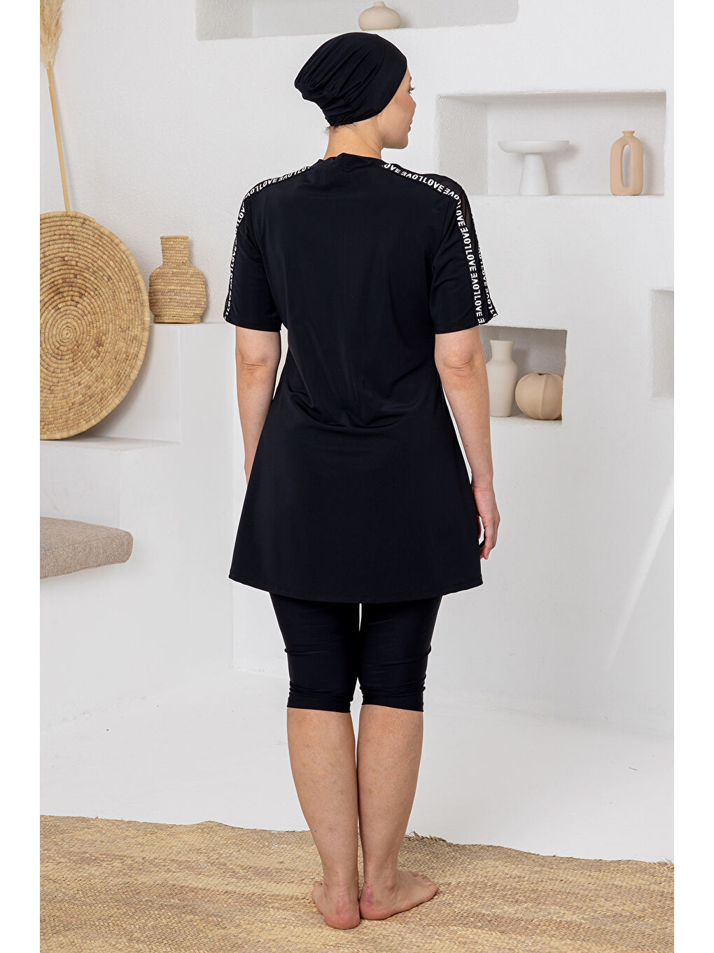 Büyük Beden UV Korumalı Elastanlı Yarı Kapalı Mayo 1812 Siyah05-2