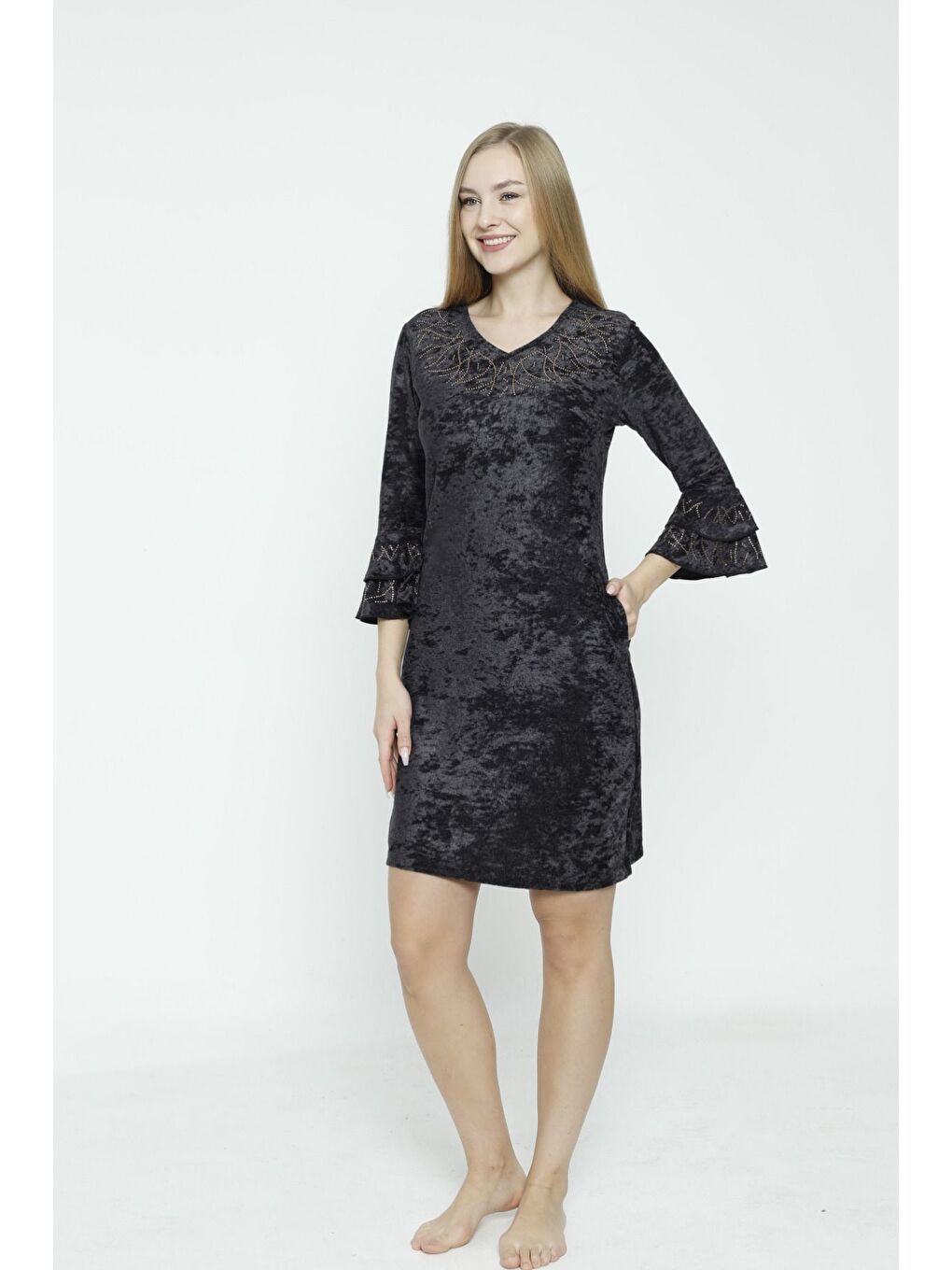 Antrasit Lacivert V Yaka Taş Detaylı Balon Kollu Kadife Elbise-2