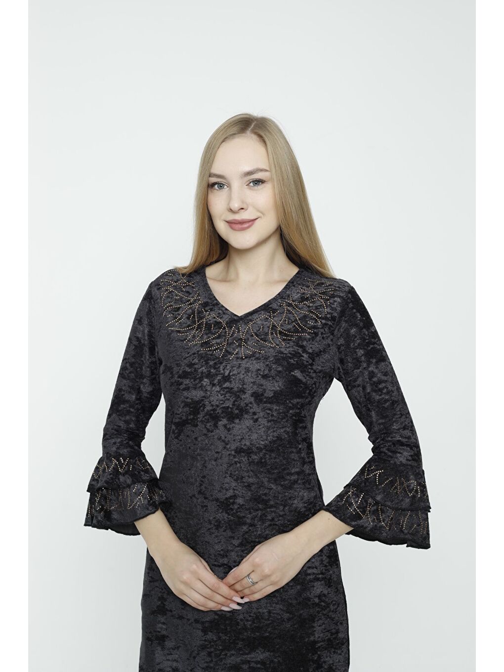 Antrasit Lacivert V Yaka Taş Detaylı Balon Kollu Kadife Elbise-3