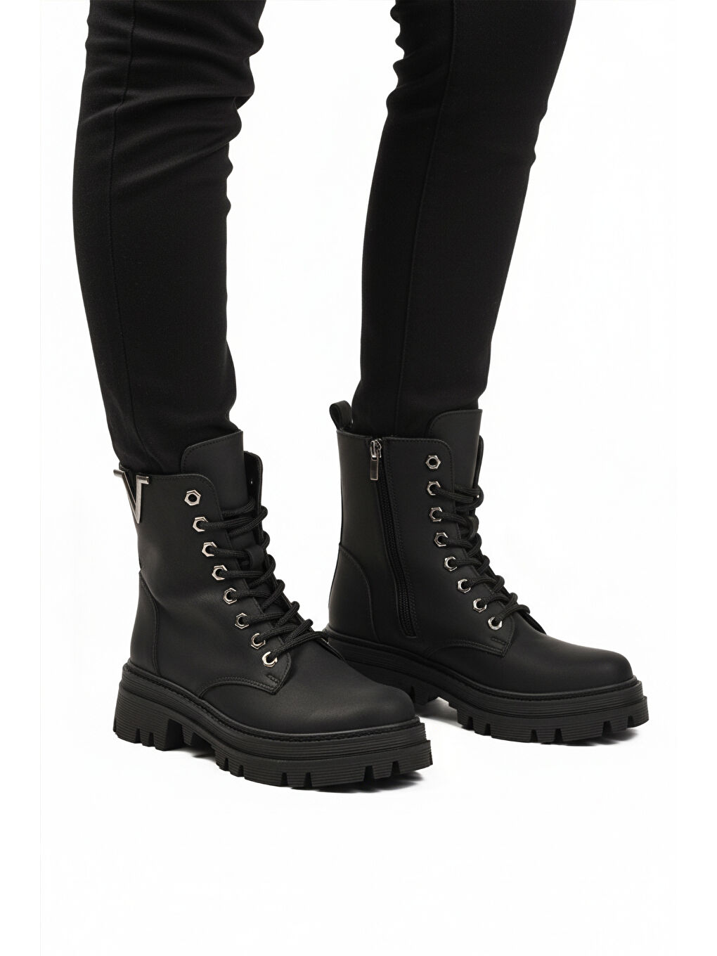 Bordo Siyah Zümrüt Bağcıklı Fermuarlı Kaymaz Kadın Bot 514531 Z