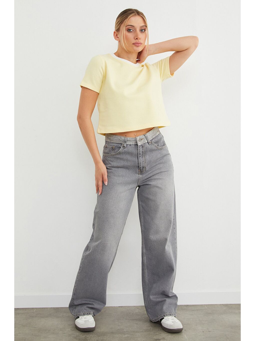 Sarı Basic Ribana Yaka Mevsimlik Crop Tişört-2