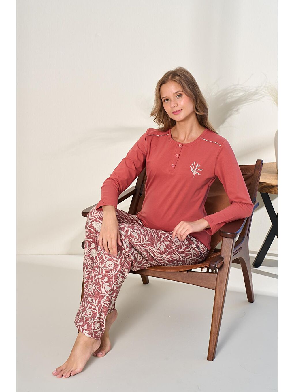 Kırmızı Kadın Elastanlı Süprem Desenli Önü Patlı Pijama Takım | Nar Çiçeği 3139