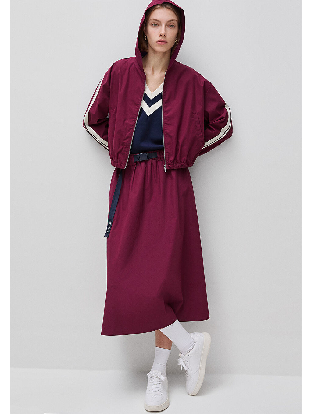 Kadın Bordo %100 Pamuk Şeritli Fermuarlı Kapüşonlu Kanvas Ceket-4