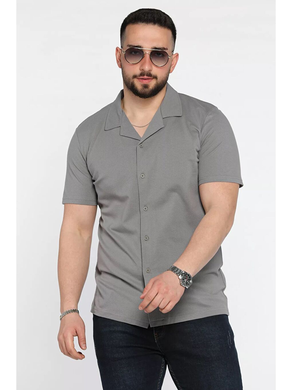Gri Erkek Kendinden Desenli Devrik Yaka Yarım Kol Gömlek-1