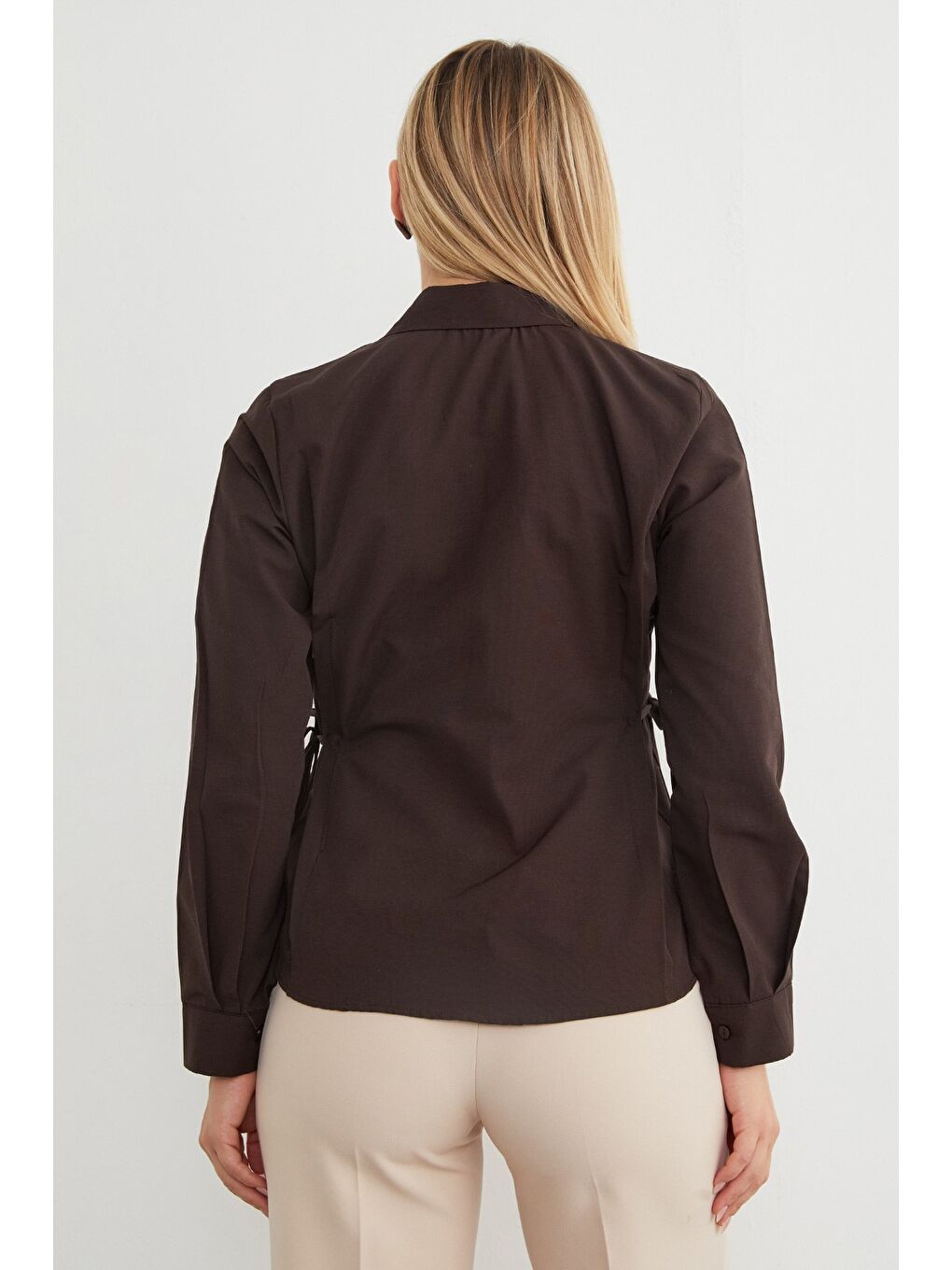 Kahverengi Basic Yanı Bağlama Detaylı Gömlek-4