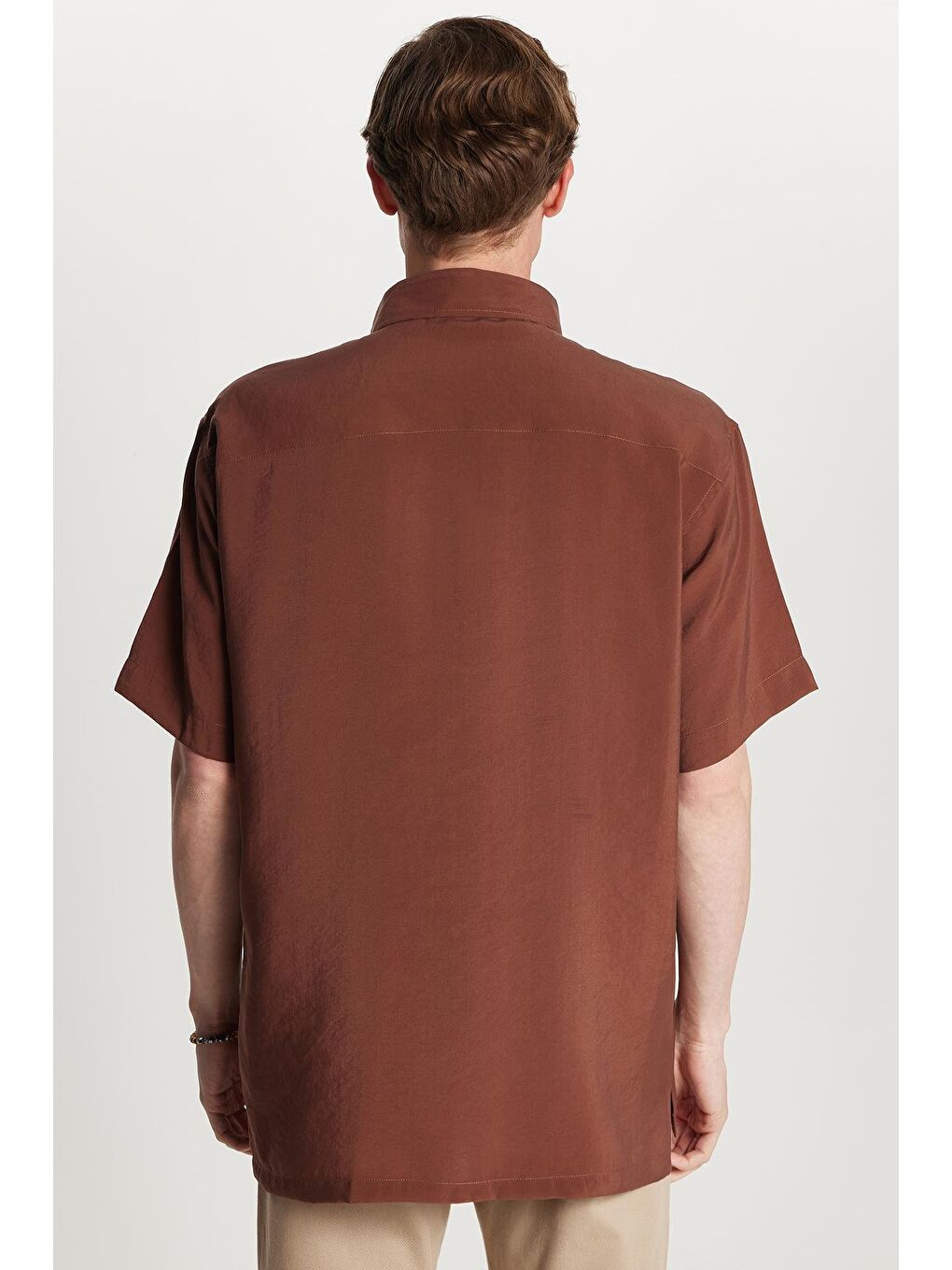 Erkek Relax Fit Rahat Kullanım Modal Kumaş Tek Cepli Kısa Kollu Kahverengi Gömlek-4