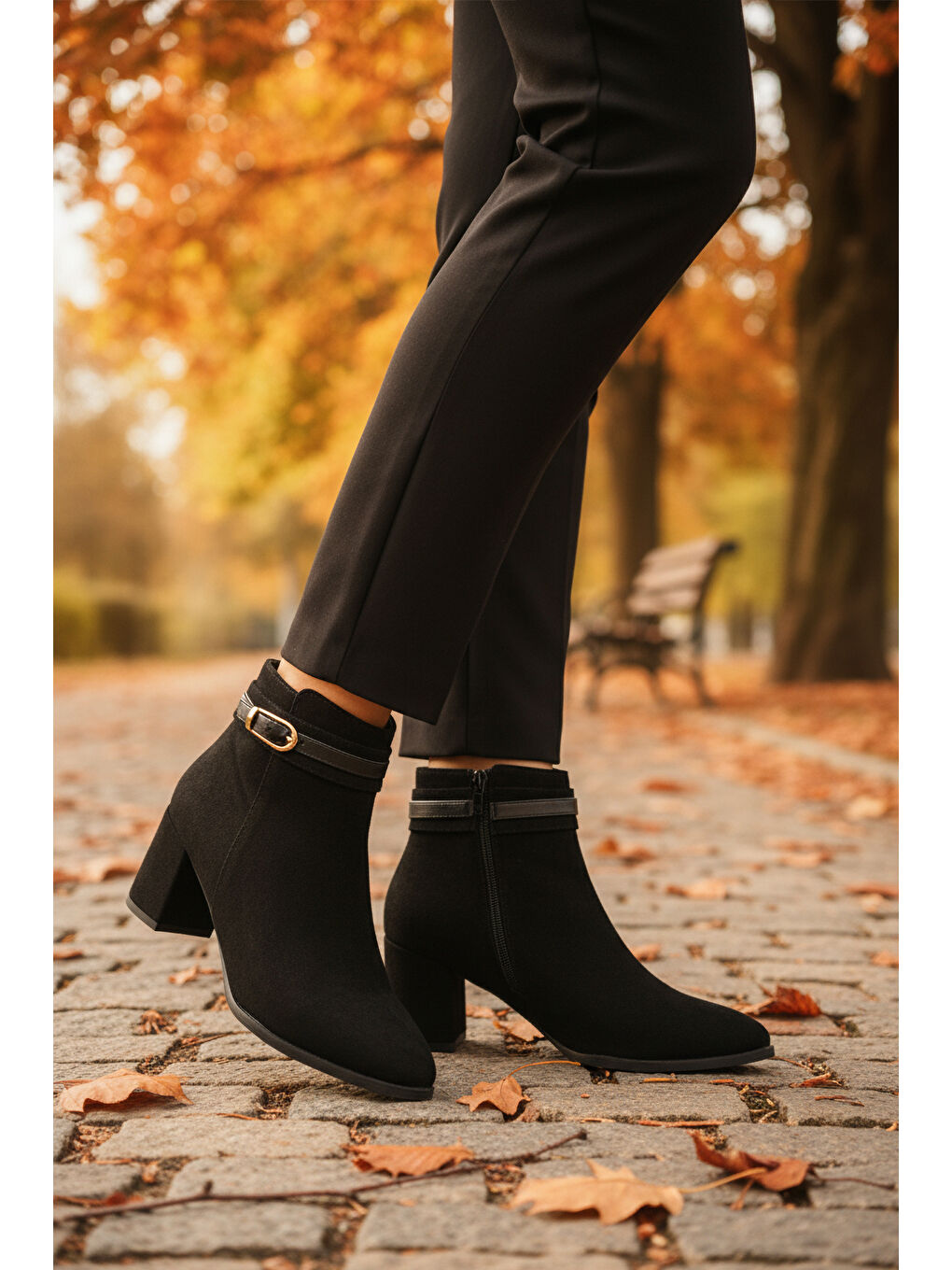 Siyah Süet Fermuarlı İçi Kürklü Kadın Topuklu Bot 547815 Z-2