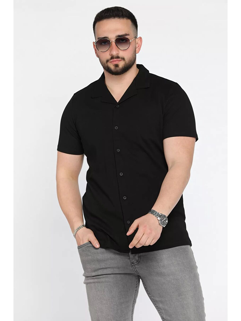 Siyah Erkek Kendinden Desenli Devrik Yaka Yarım Kol Gömlek