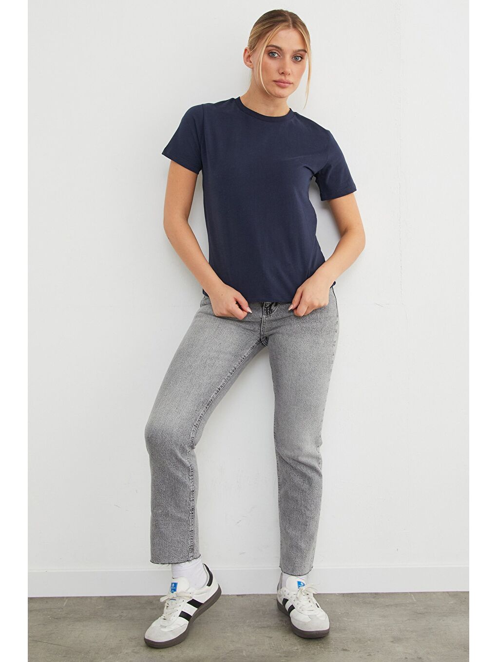 Lacivert Basic Bisiklet Yaka Tişört-2