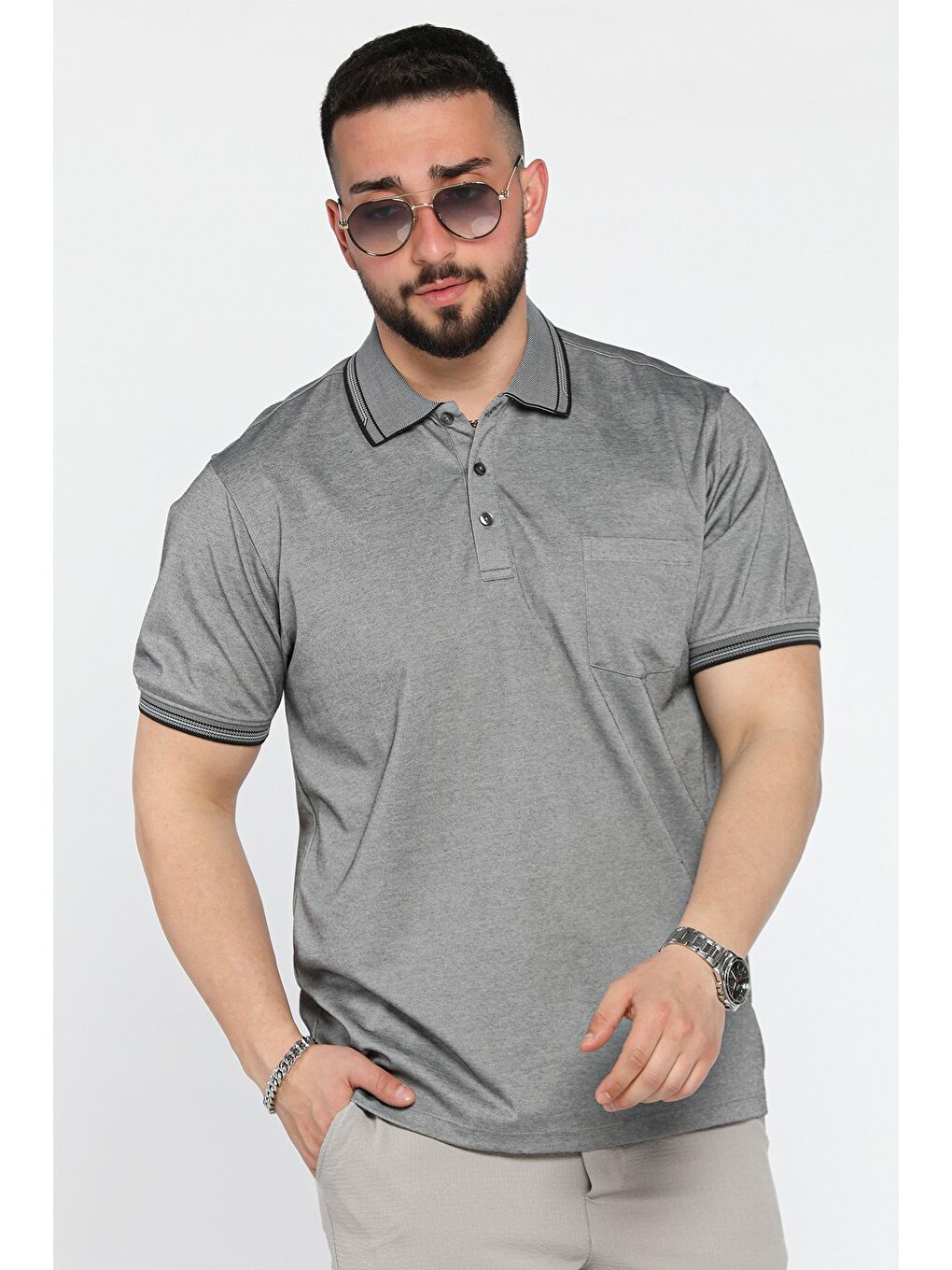 Siyah Yarım Düğmeli Polo Yaka Cepli Erkek Tişört-1