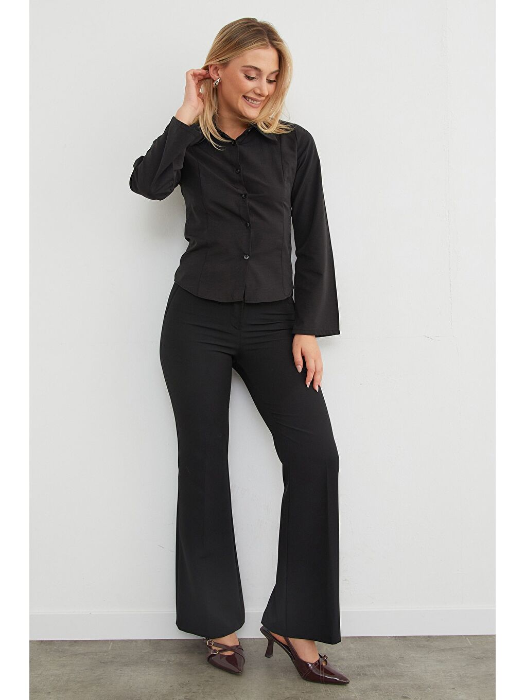 Siyah İspanyol Kol Terikoton Kumaş Kuplu Gömlek-3