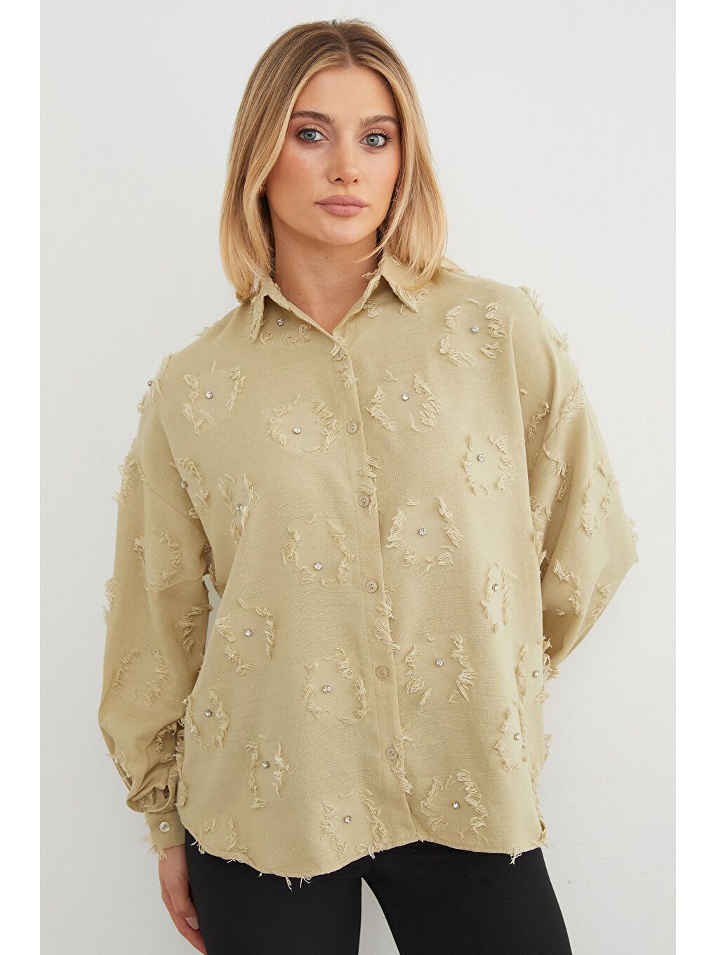 Bej Taş işlemeli Püsküllü Arkası Uzun Salaş Gömlek-2