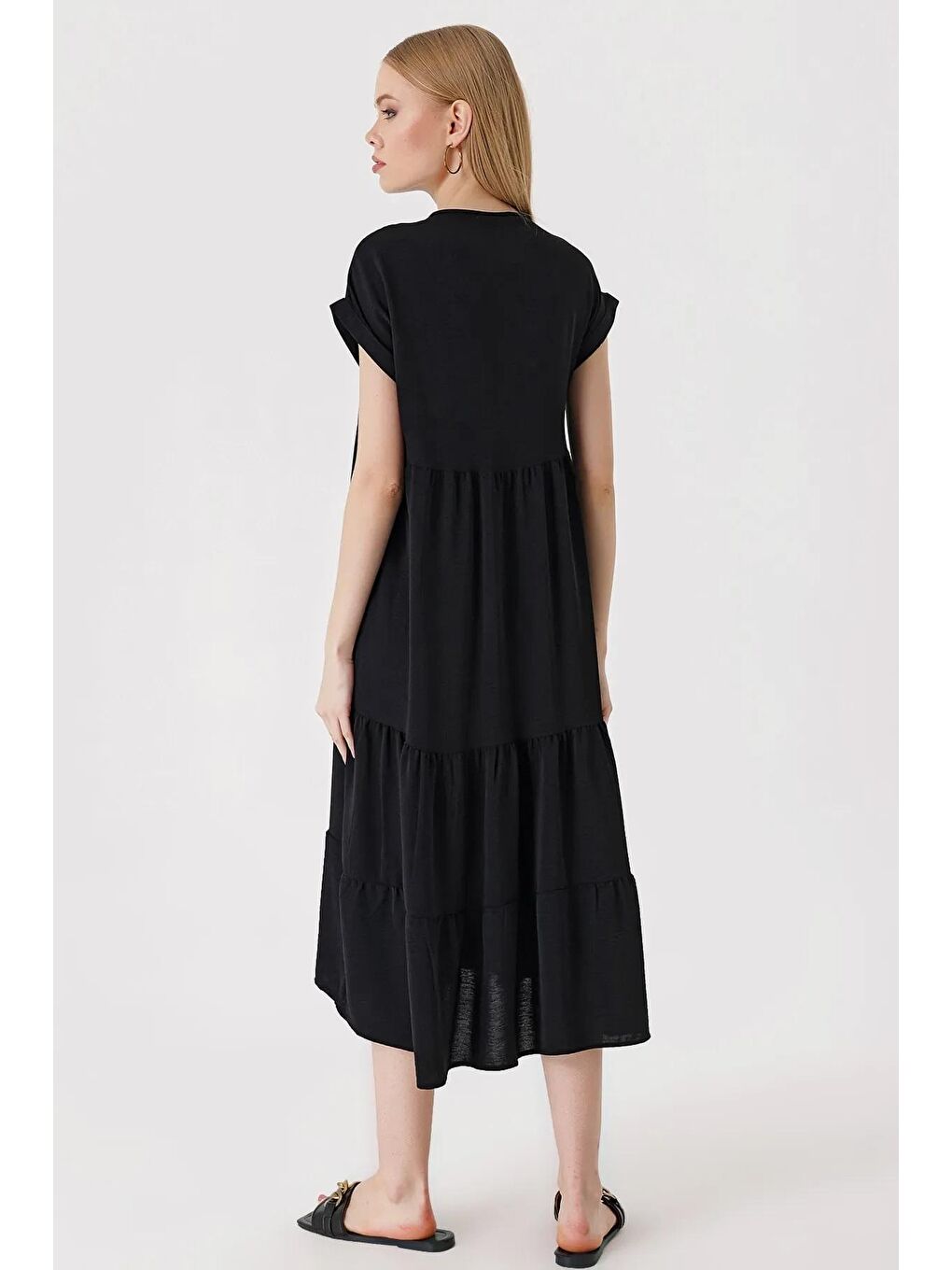 Kadın Siyah V Yaka Yazlık Uzun Ayrobin Elbise-4