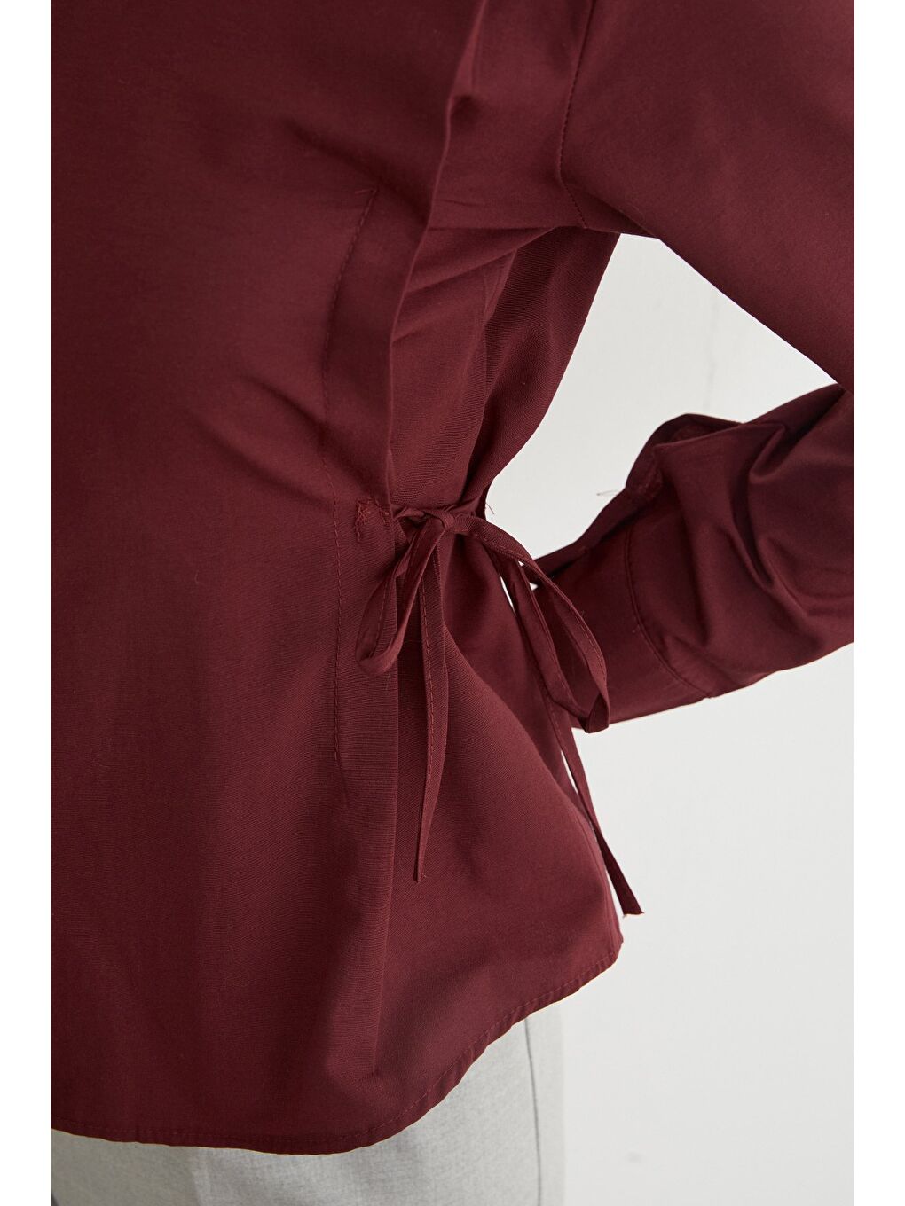Bordo Basic Yanı Bağlama Detaylı Gömlek-4
