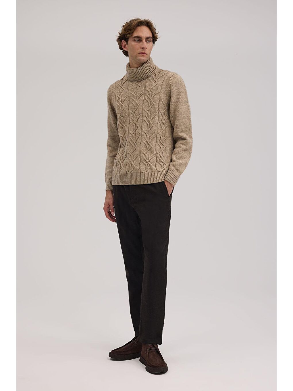 Bej Vizon Slim Fit Tam Balıkçı Yaka Triko Kazak-1