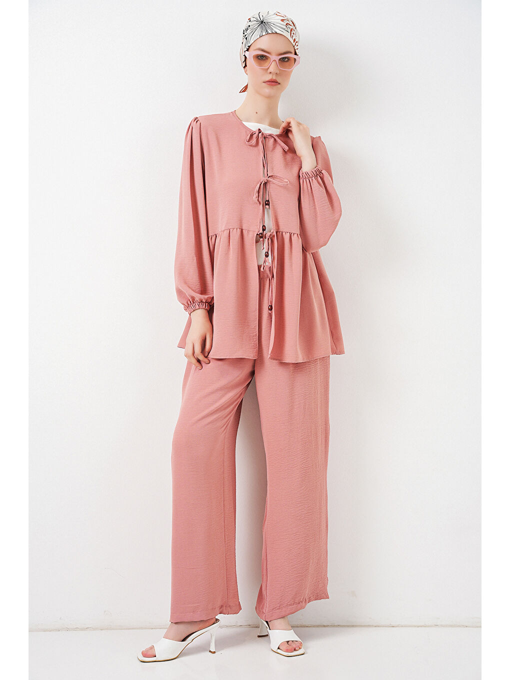 Pembe Kadın Önü Bağcıklı Tunik Pantolon İkili Takım 6744 - Pudra