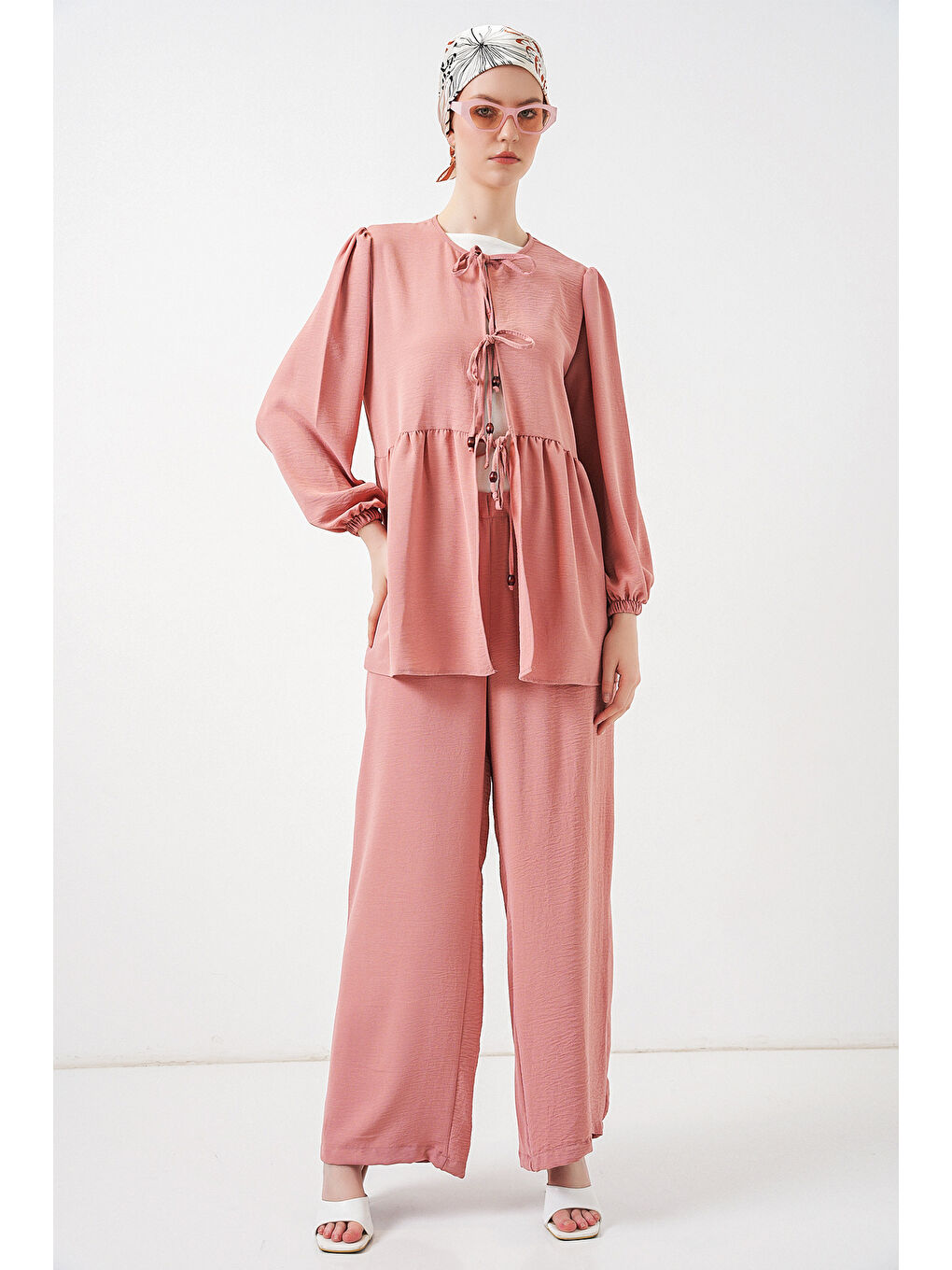 Pembe Kadın Önü Bağcıklı Tunik Pantolon İkili Takım 6744 - Pudra-2