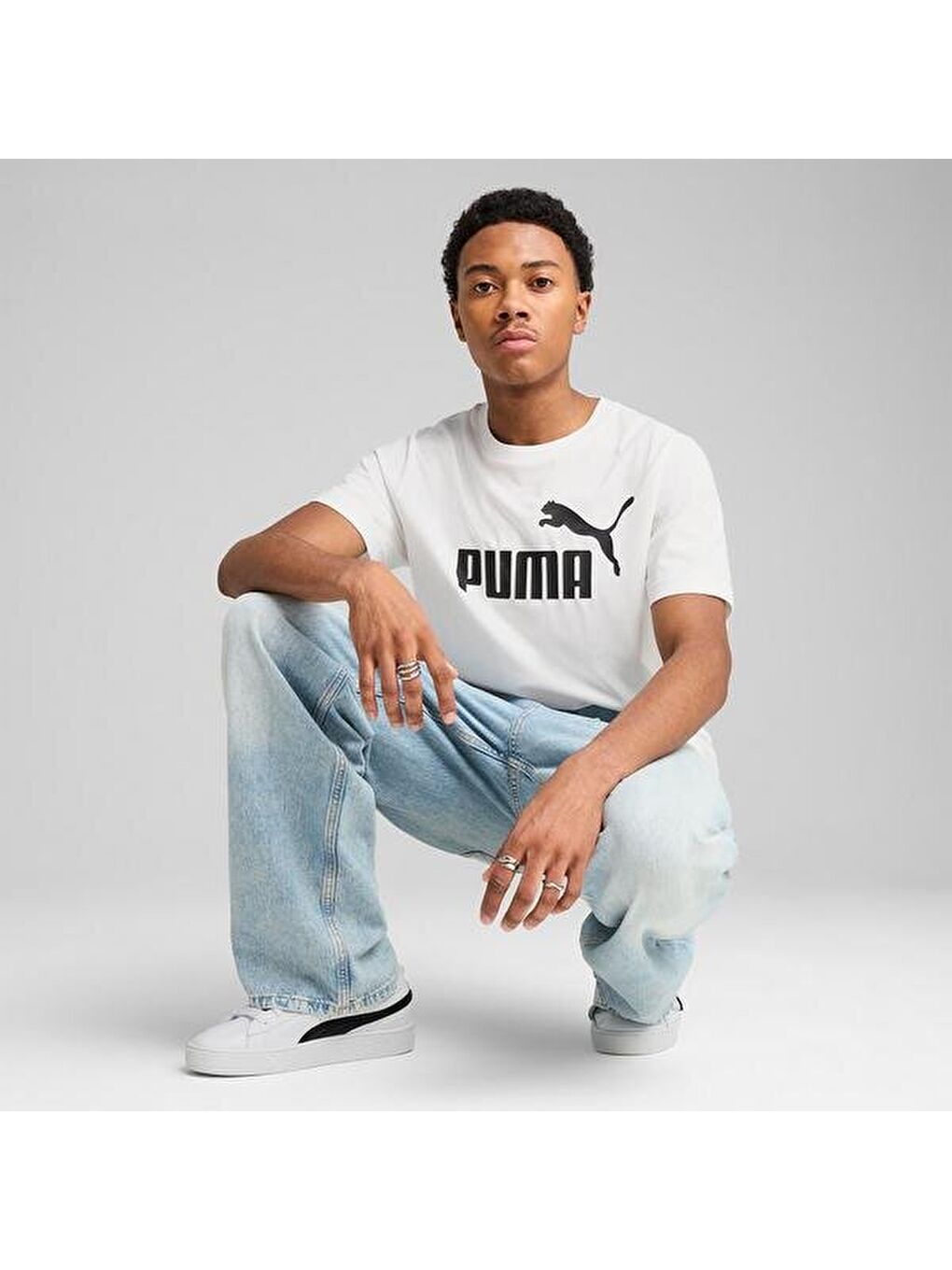 Essentials No 1 Logo Erkek Beyaz Yuvarlak Yaka Tişört-1