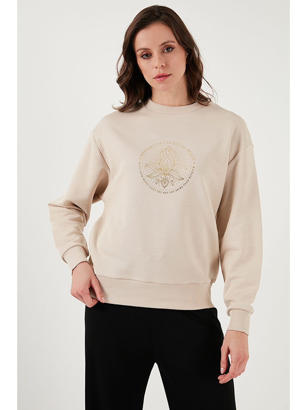 Fashion Friends Bej Pamuk Karışımlı Regular Fit Bisiklet Yaka Baskılı Kadın Sweat 24K0108K1 - 1