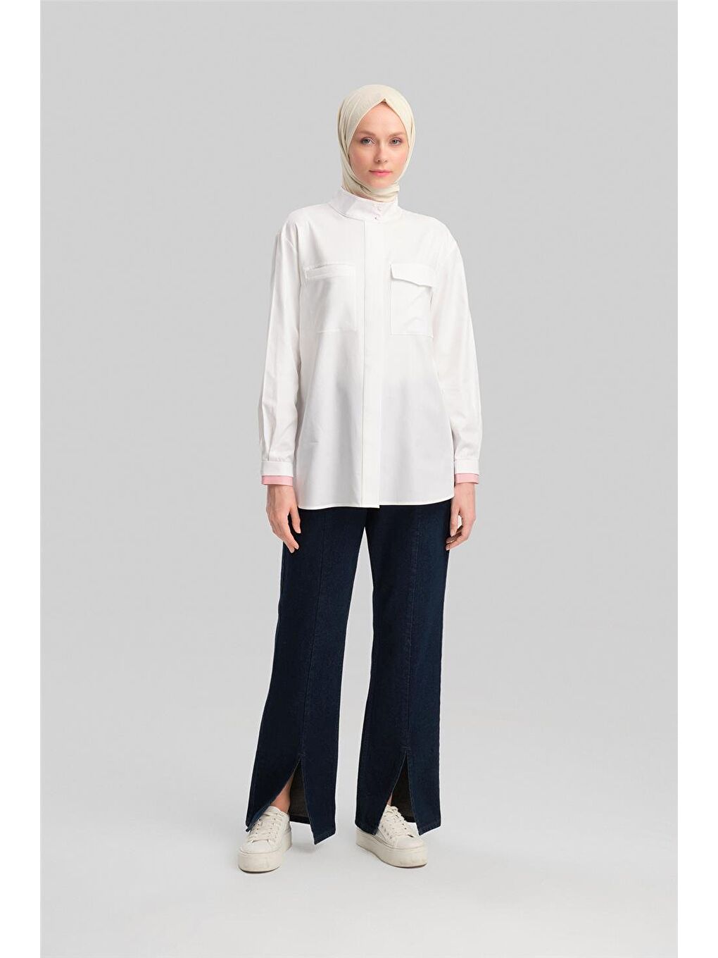 Beyaz Çizgili Garnili Pamuk Gömlek 24Y3524 Kırmızı-1