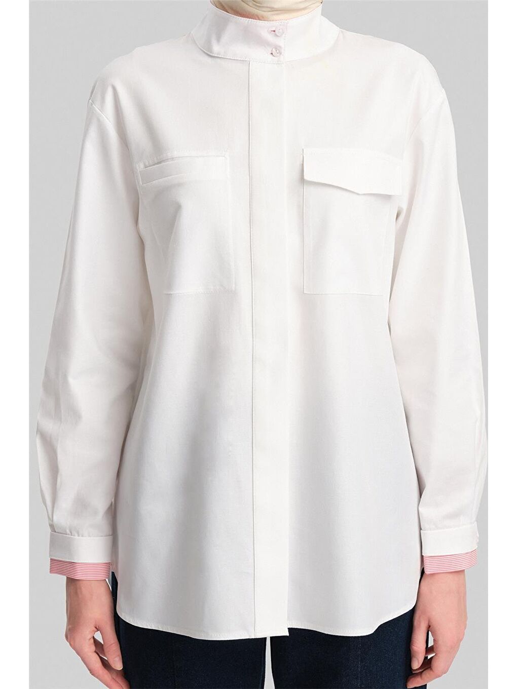 Beyaz Çizgili Garnili Pamuk Gömlek 24Y3524 Kırmızı-4