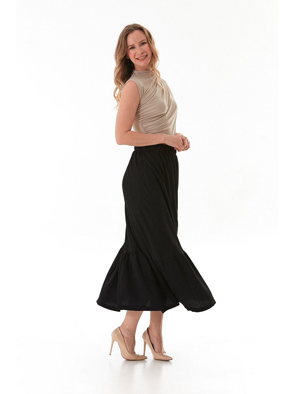 Siyah Bürümcük Kumaş Beli Lastikli Etek-1