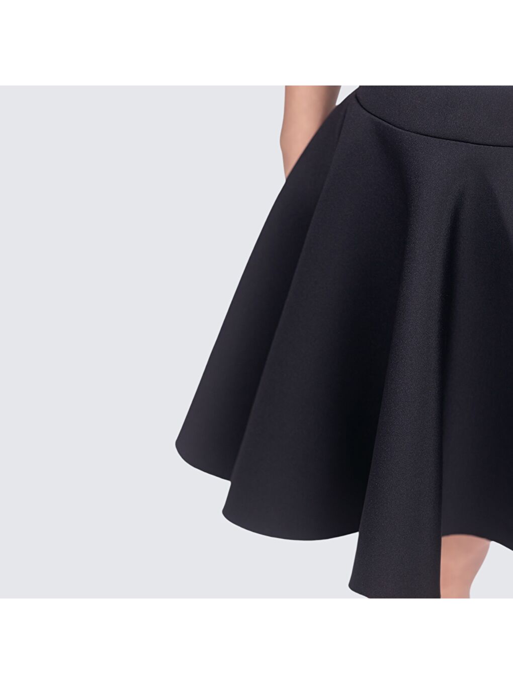 Siyah Scuba 23 Nisan Kız Çocuk Kloş Etek MNK0565-8