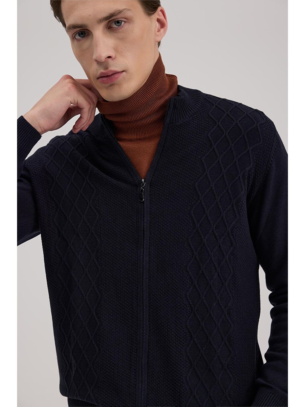 Lacivert Regular Fit Desenli Fermuarlı Triko Hırka-2