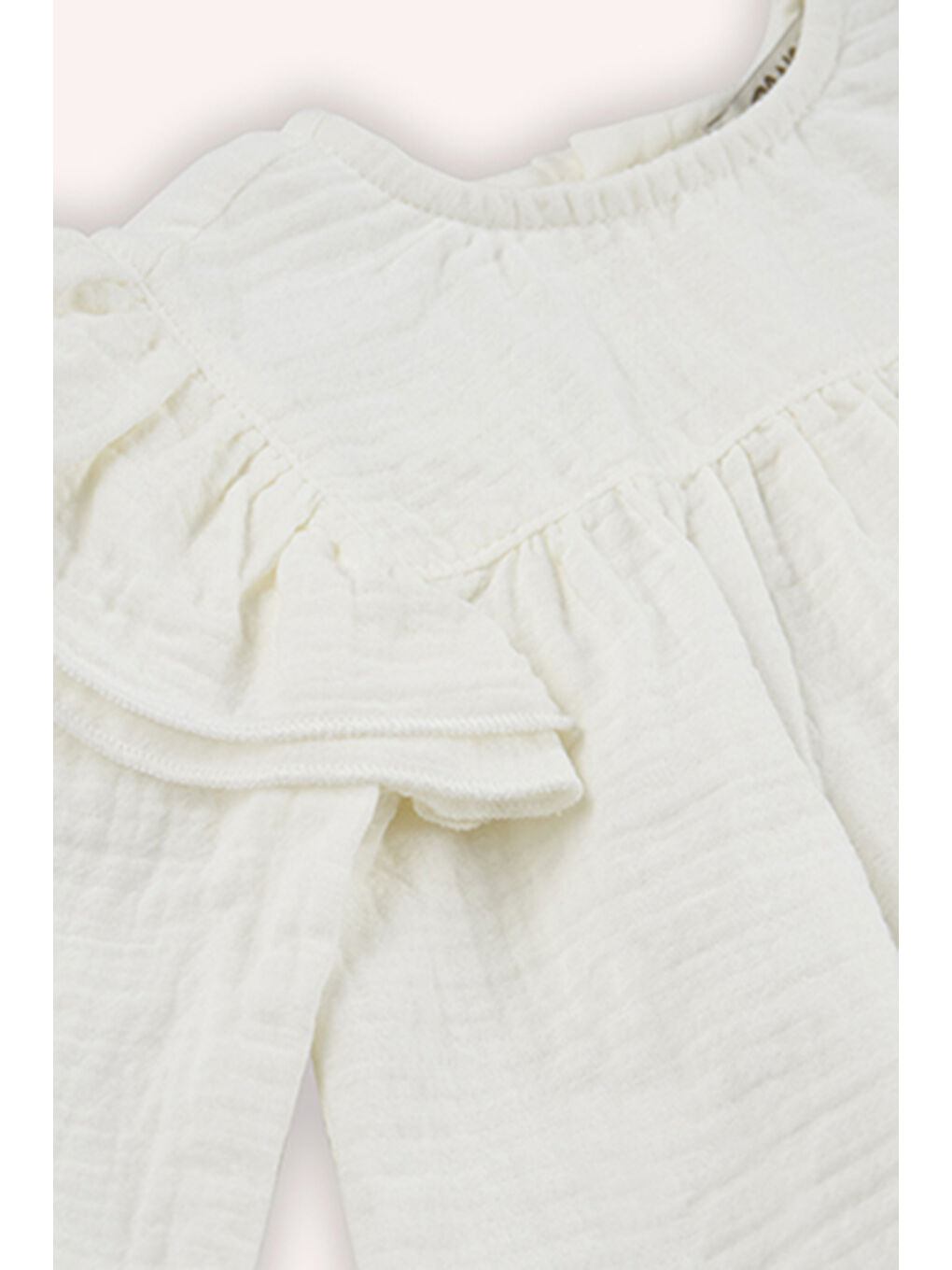 Kız Bebek Yakası ve Omuzu Fırfırlı Ekru Bluz-2