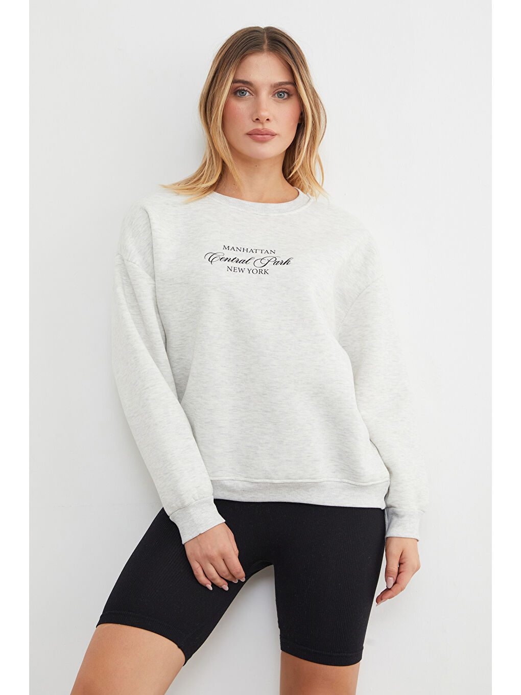 Gri 3 İplik Manhattan Baskılı Bisiklet Yaka Sweatshirt-1